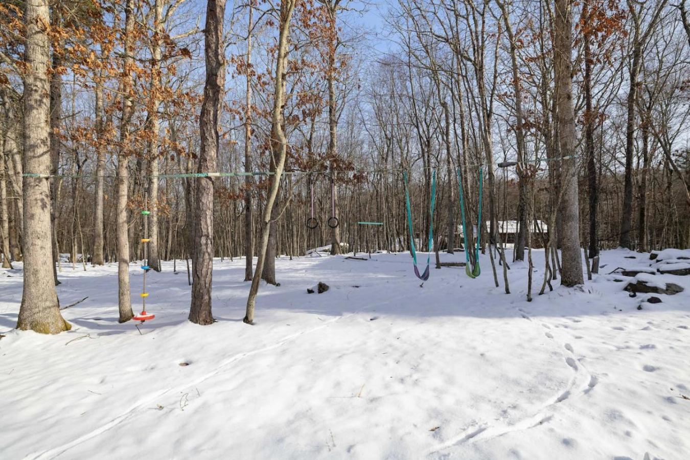 Holiday home 4br Poconos Retreat W Sauna, Game With Loft *